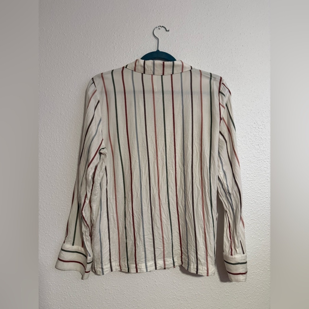 Cozy Earth Women's Soft Woven Long Sleeve Pajama Top - Picture 5 of 7